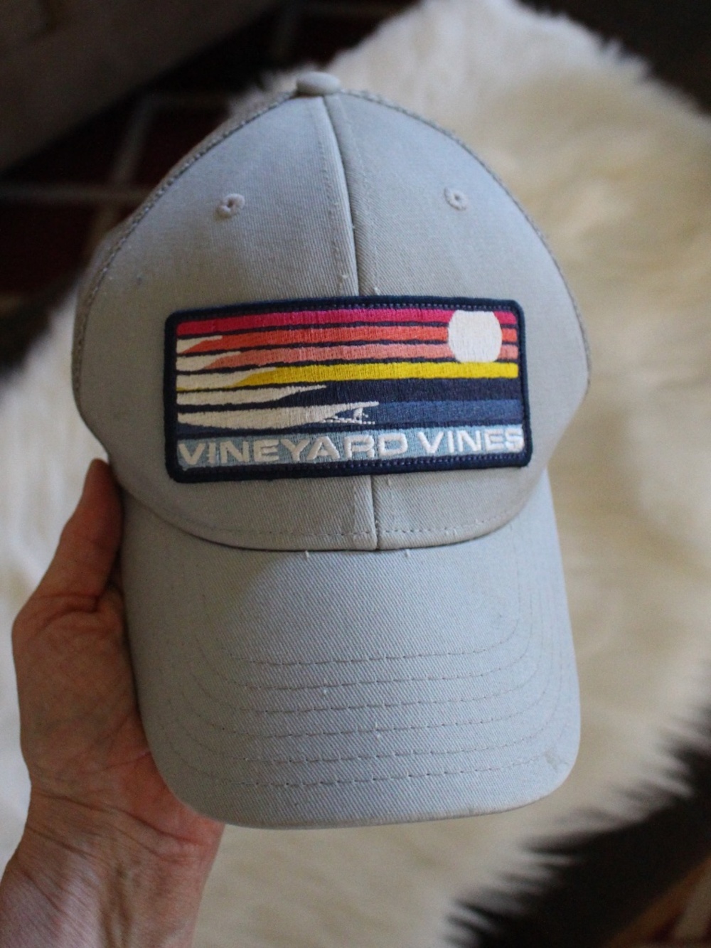 Vineyard Vines Light Gray multicolor Striped sunset surfer Patch Cap UNISEX
